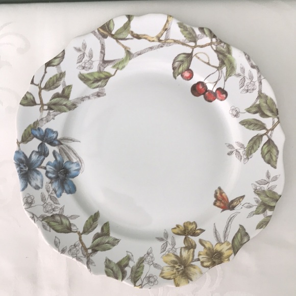 Pier 1 Imports: Four Piece Porcelain Sofie the Bunny Place Setting. - Picture 10 of 12